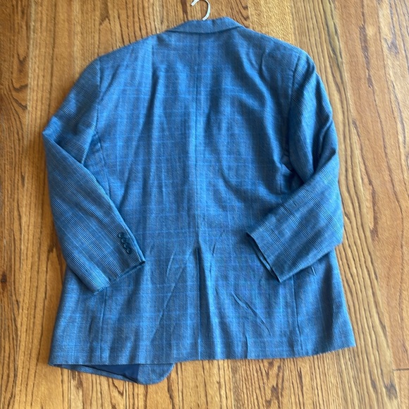 Jos. A. Bank Plaid Sport Coat, 46L - Picture 14 of 14